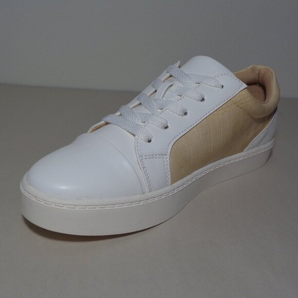 Journee Collection Size 7.5 Wide / LYNZ / Yellow / Sneakers / New Women's Shoes - Picture 9 of 16